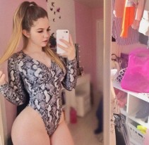 Фото проститутки Вика №3 в городе Мурманск